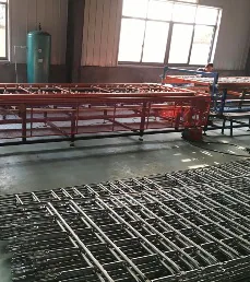 排焊机-网片焊机使用现场